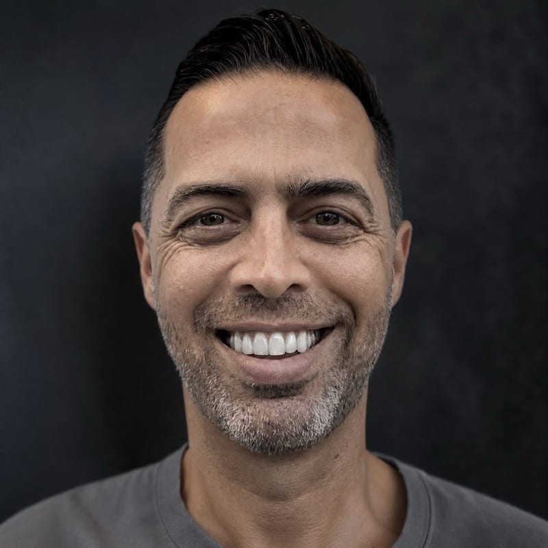 Darren Brett